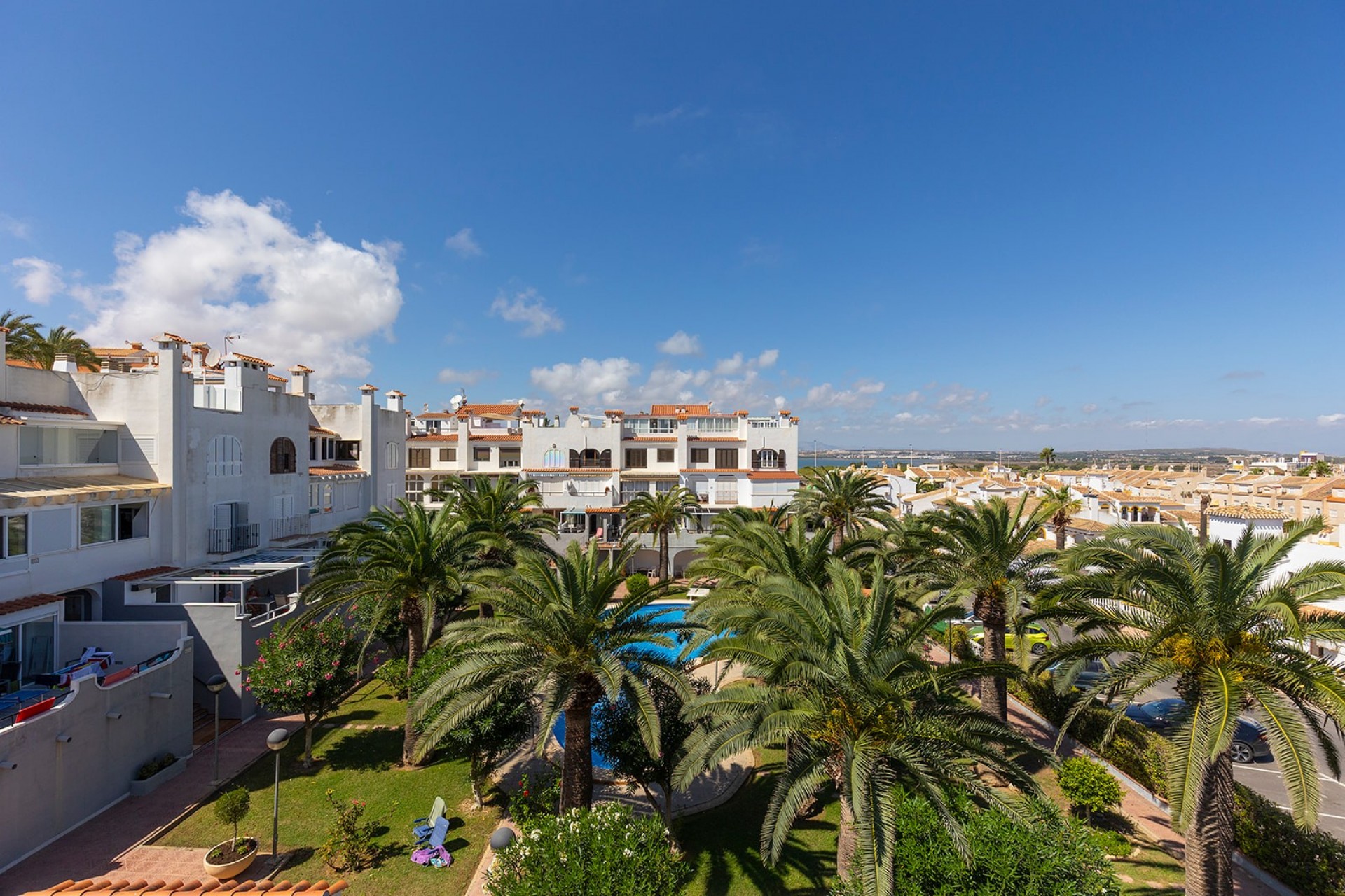 Resale - Apartment - Flat -
La Mata