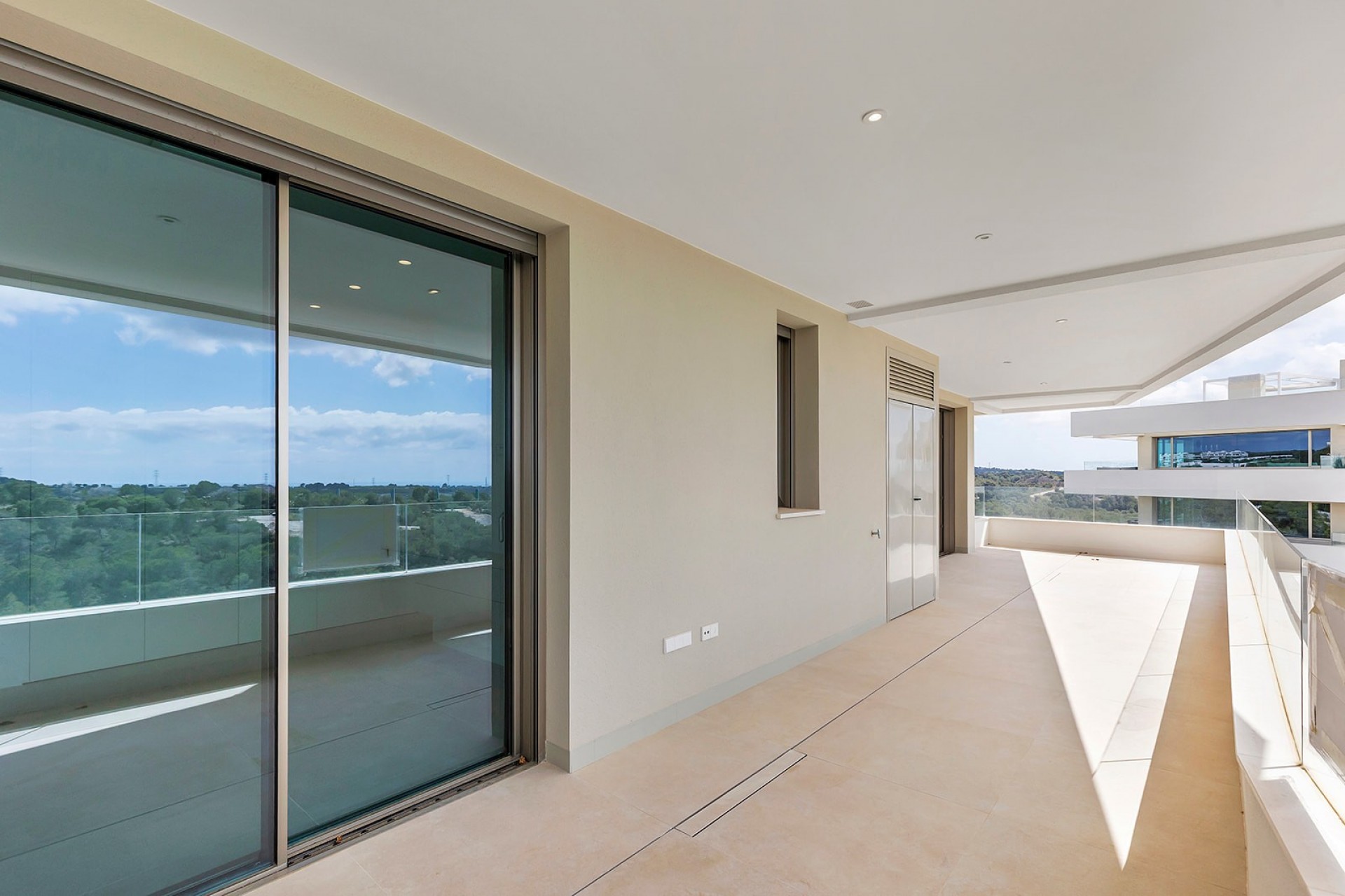 Resale - Apartment / flat -
Las Colinas Golf Resort - Las Colinas golf