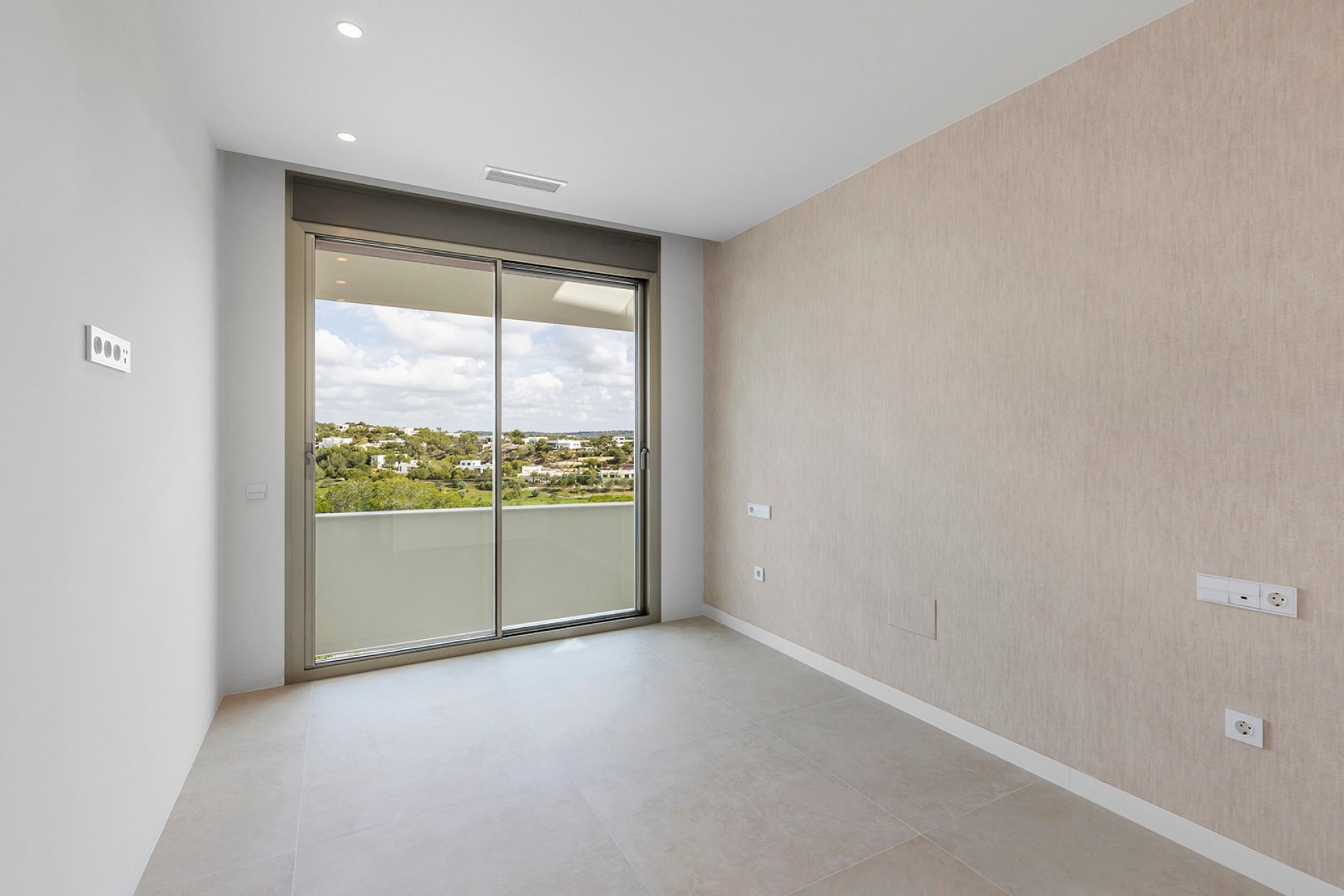 Resale - Apartment / flat -
Las Colinas Golf Resort - Las Colinas golf