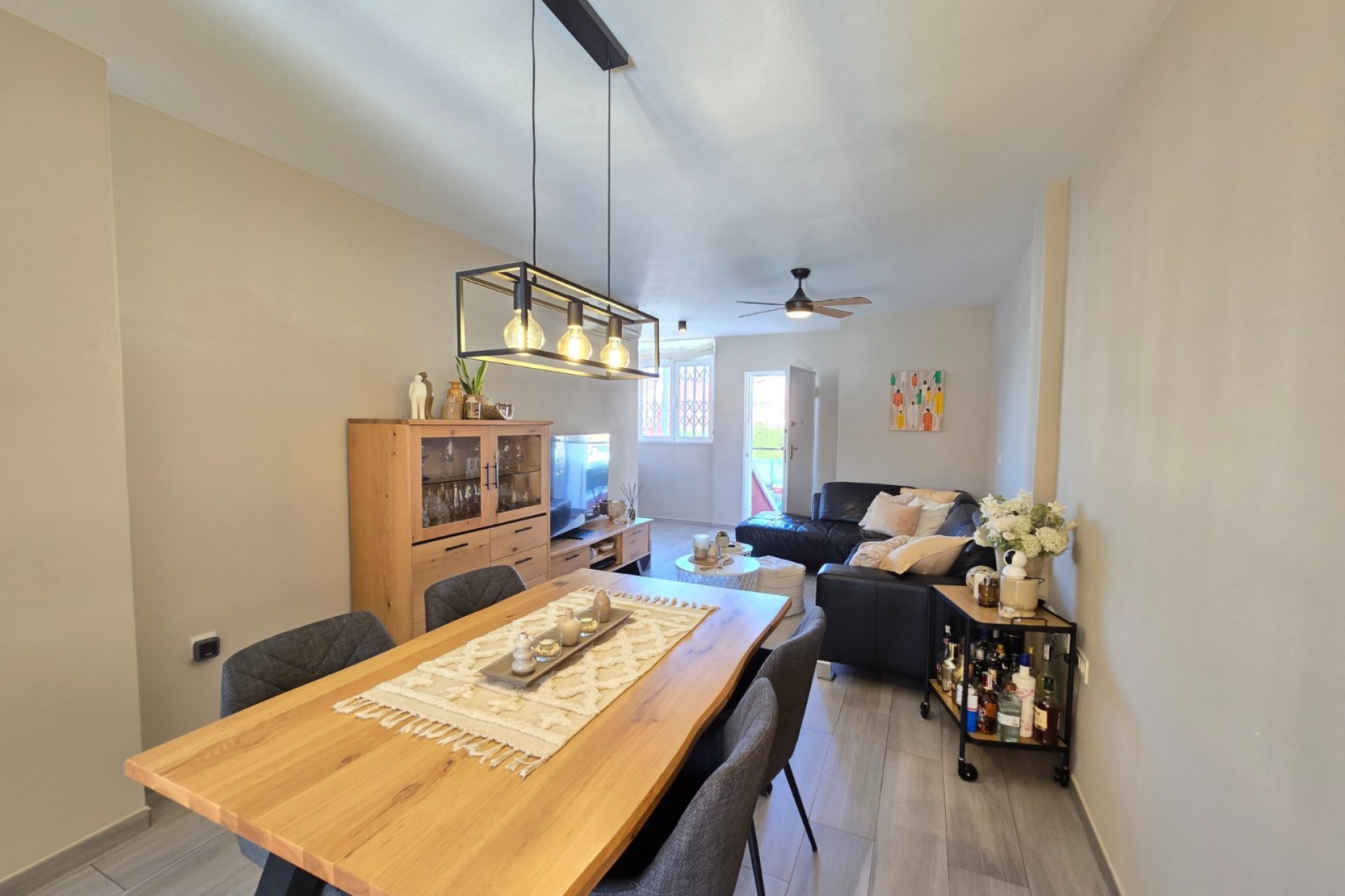 Resale - Apartment / Flat * -
Orihuela Costa * - Los Altos *