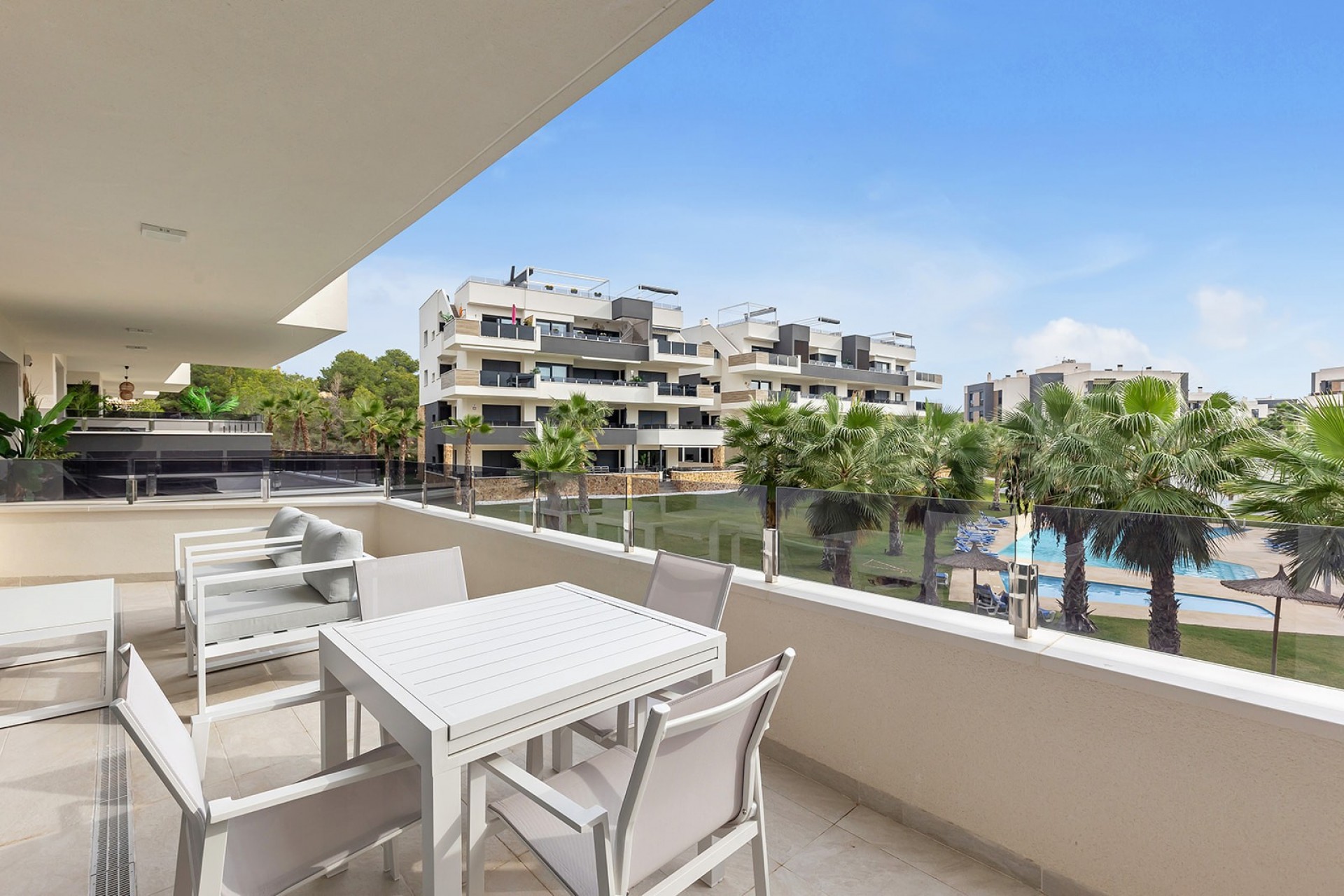 Resale - Apartment / flat -
Orihuela Costa - Orihuela
