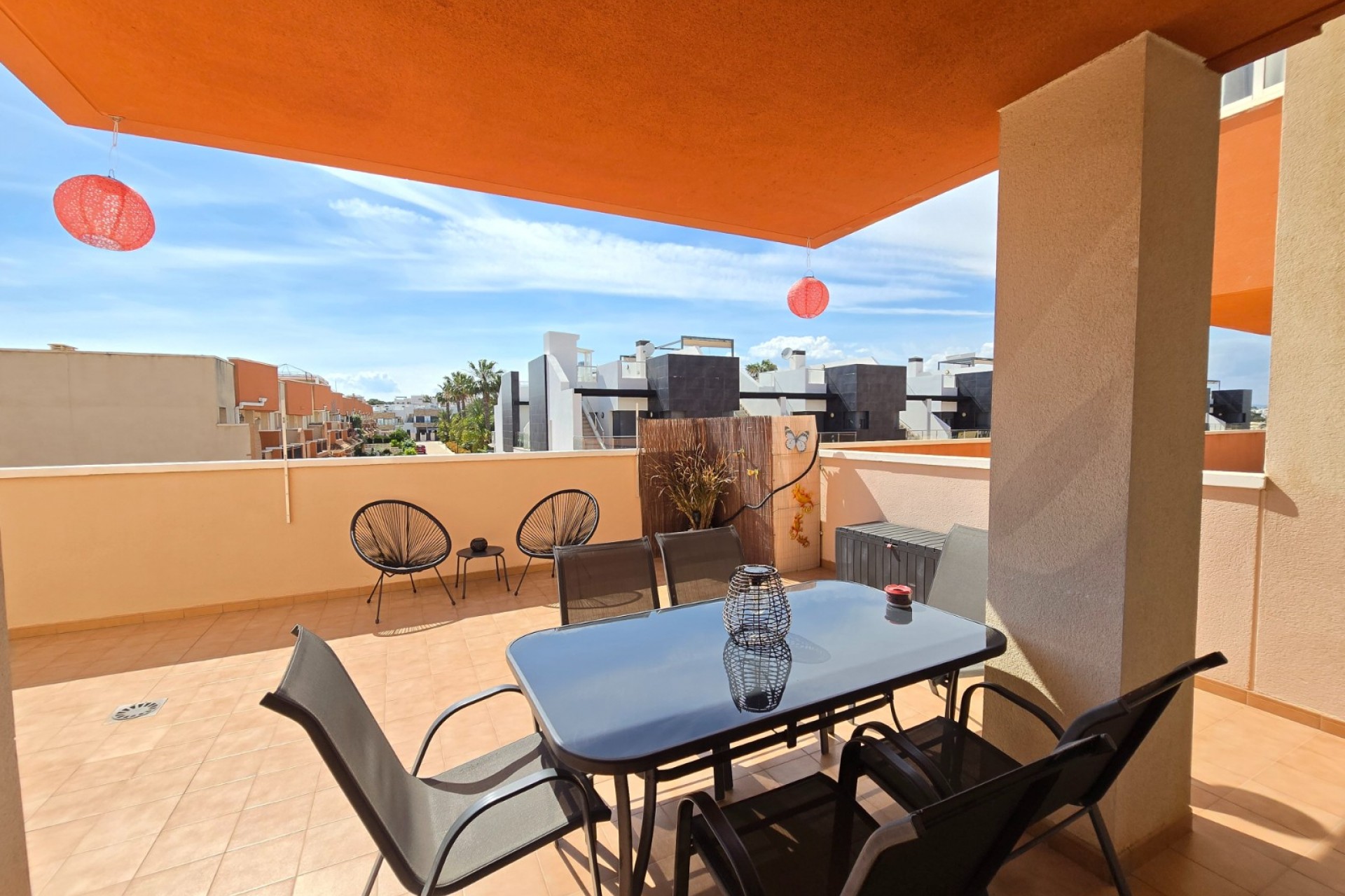 Resale - Apartment / Flat * -
Orihuela Costa * - Villamartín *
