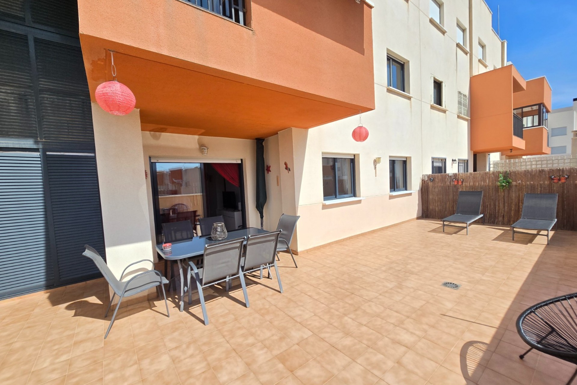 Resale - Apartment / Flat * -
Orihuela Costa * - Villamartín *