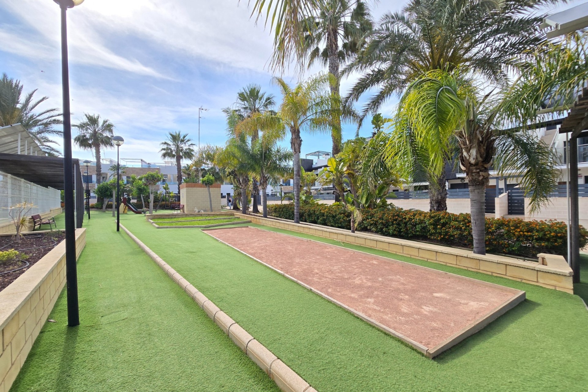Resale - Apartment / Flat * -
Orihuela Costa * - Villamartín *