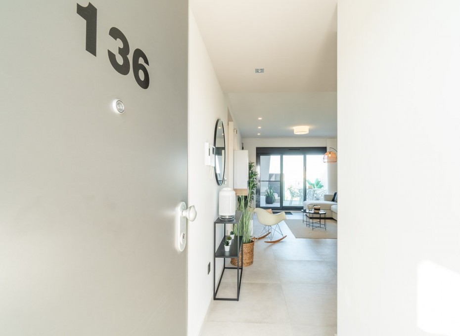 Resale - Apartment -
Guardamar del Segura - El Raso