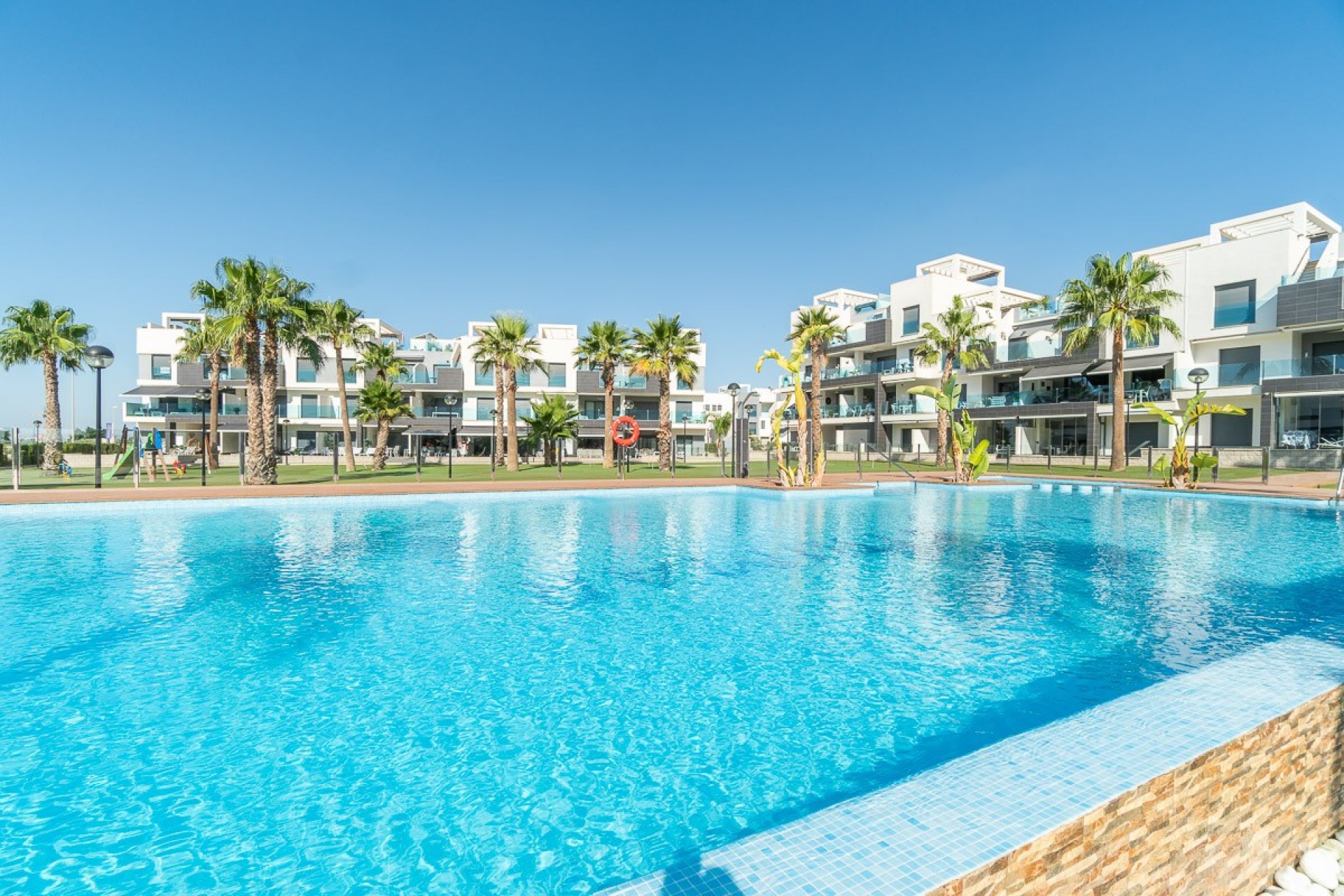 Resale - Apartment -
Guardamar del Segura - El Raso