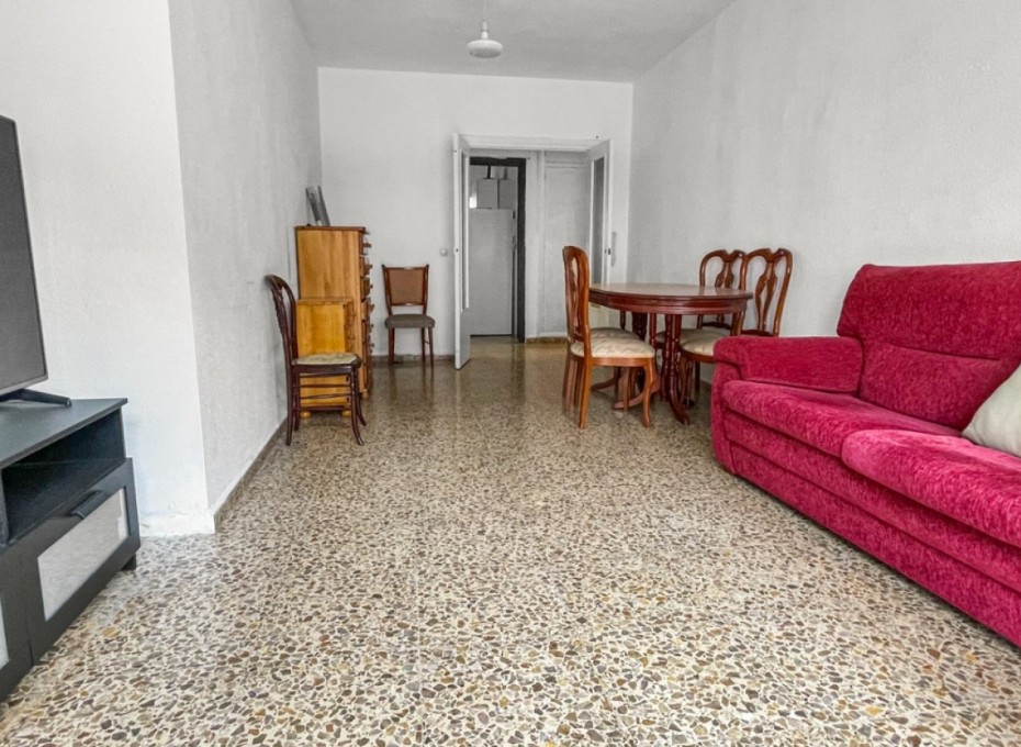 Resale - Apartment -
Guardamar del Segura - Pueblo
