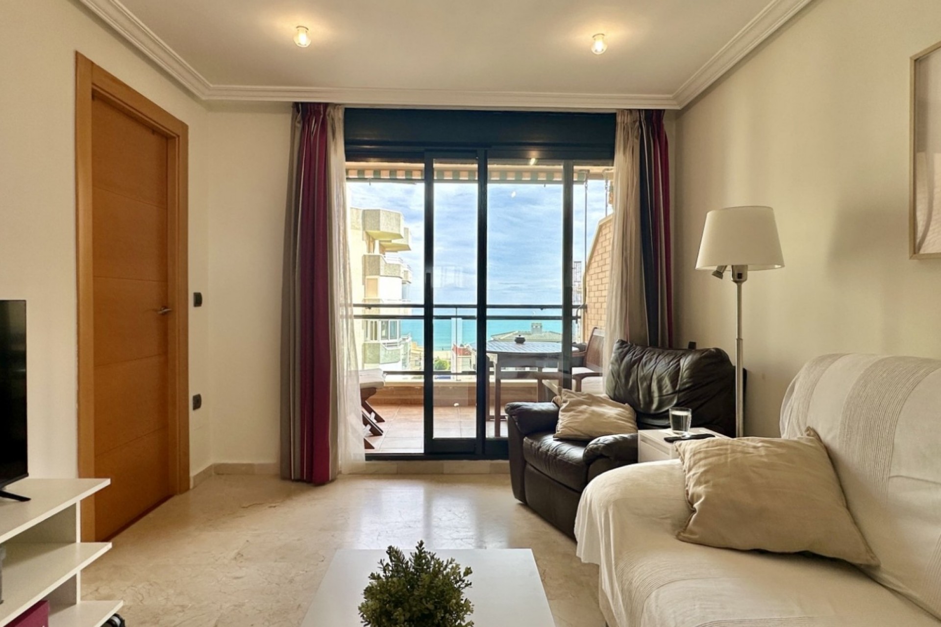 Resale - Apartment -
Guardamar del Segura