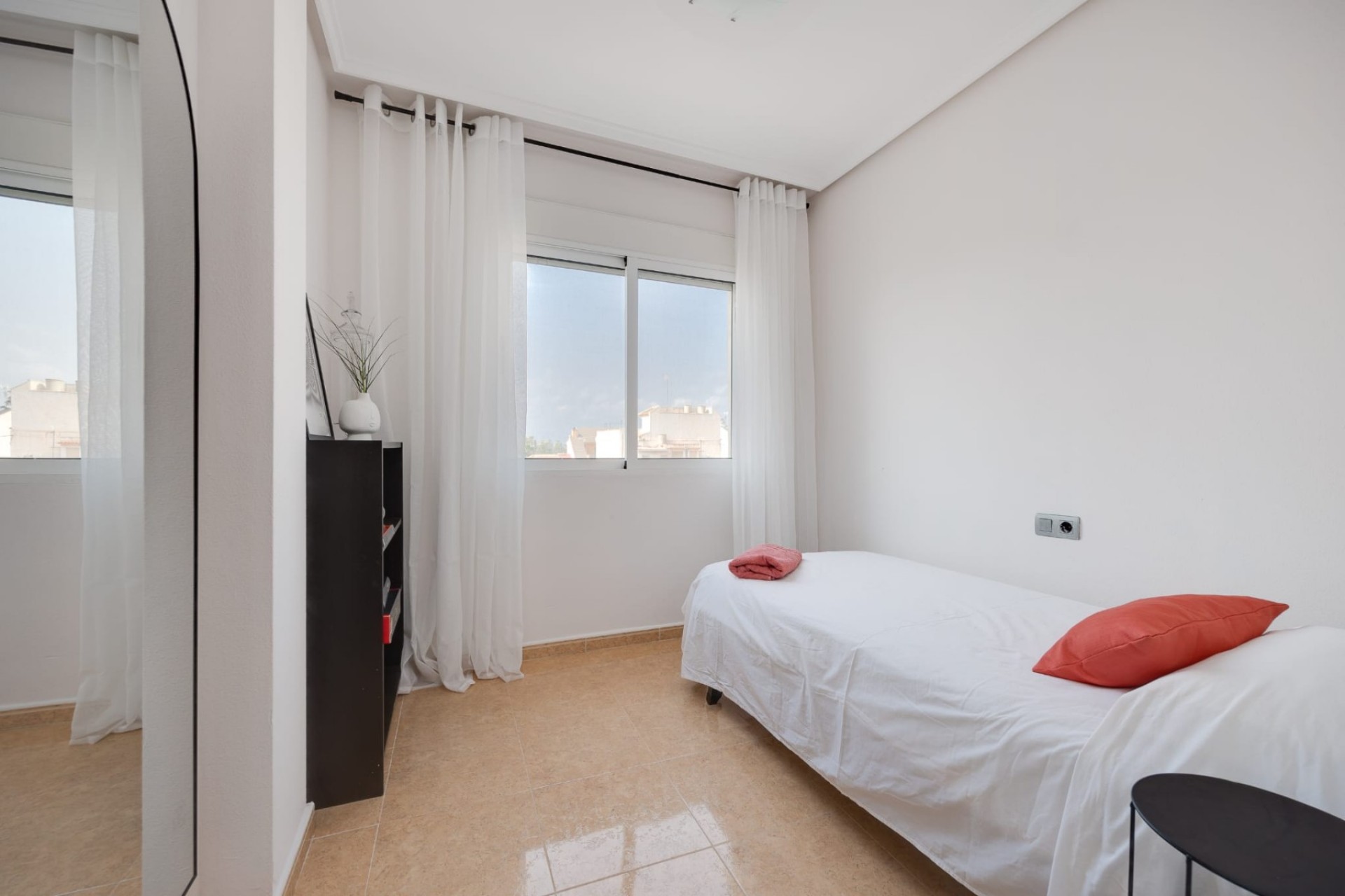 Resale - Apartment -
Jacarilla