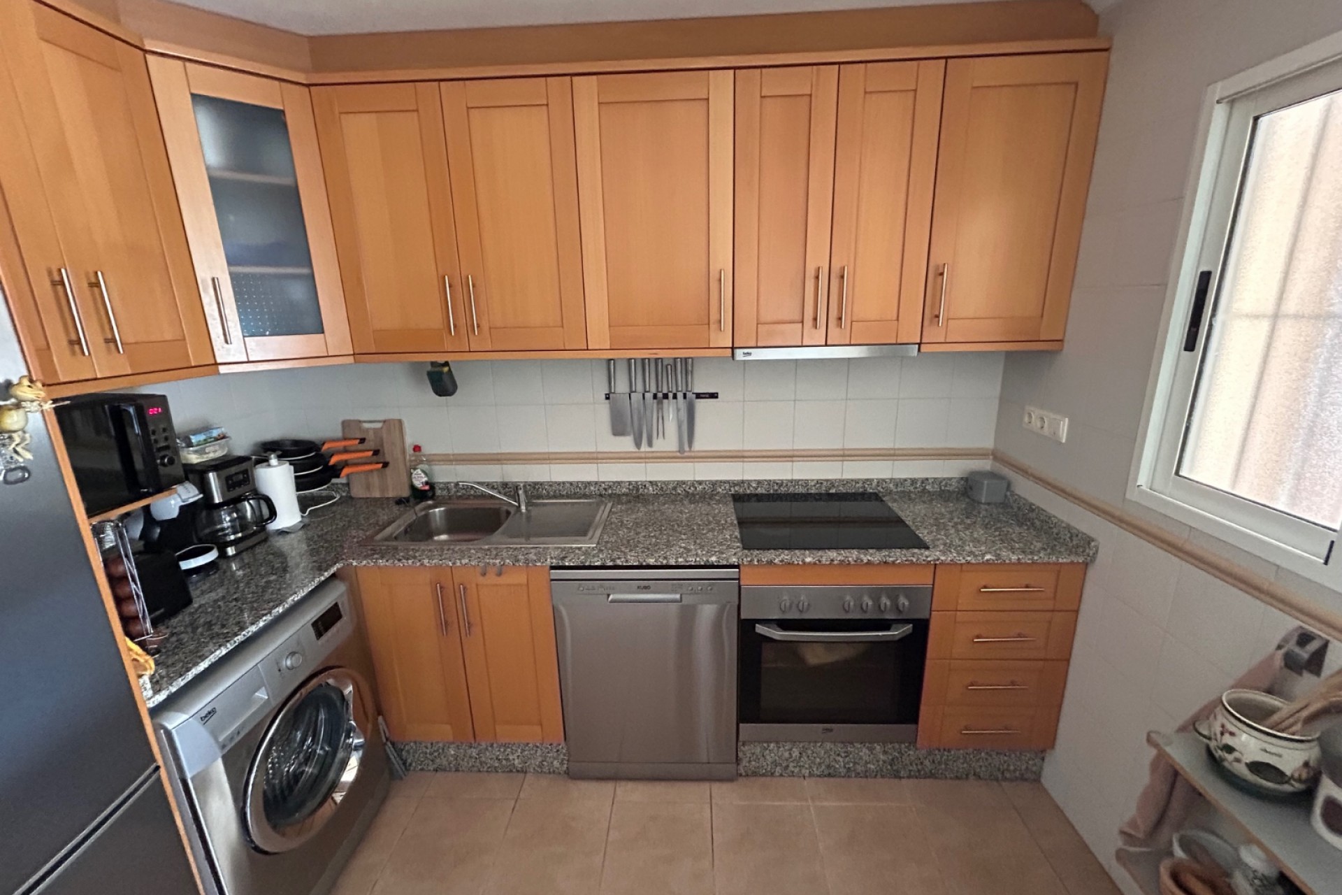 Resale - Apartment -
Jacarilla