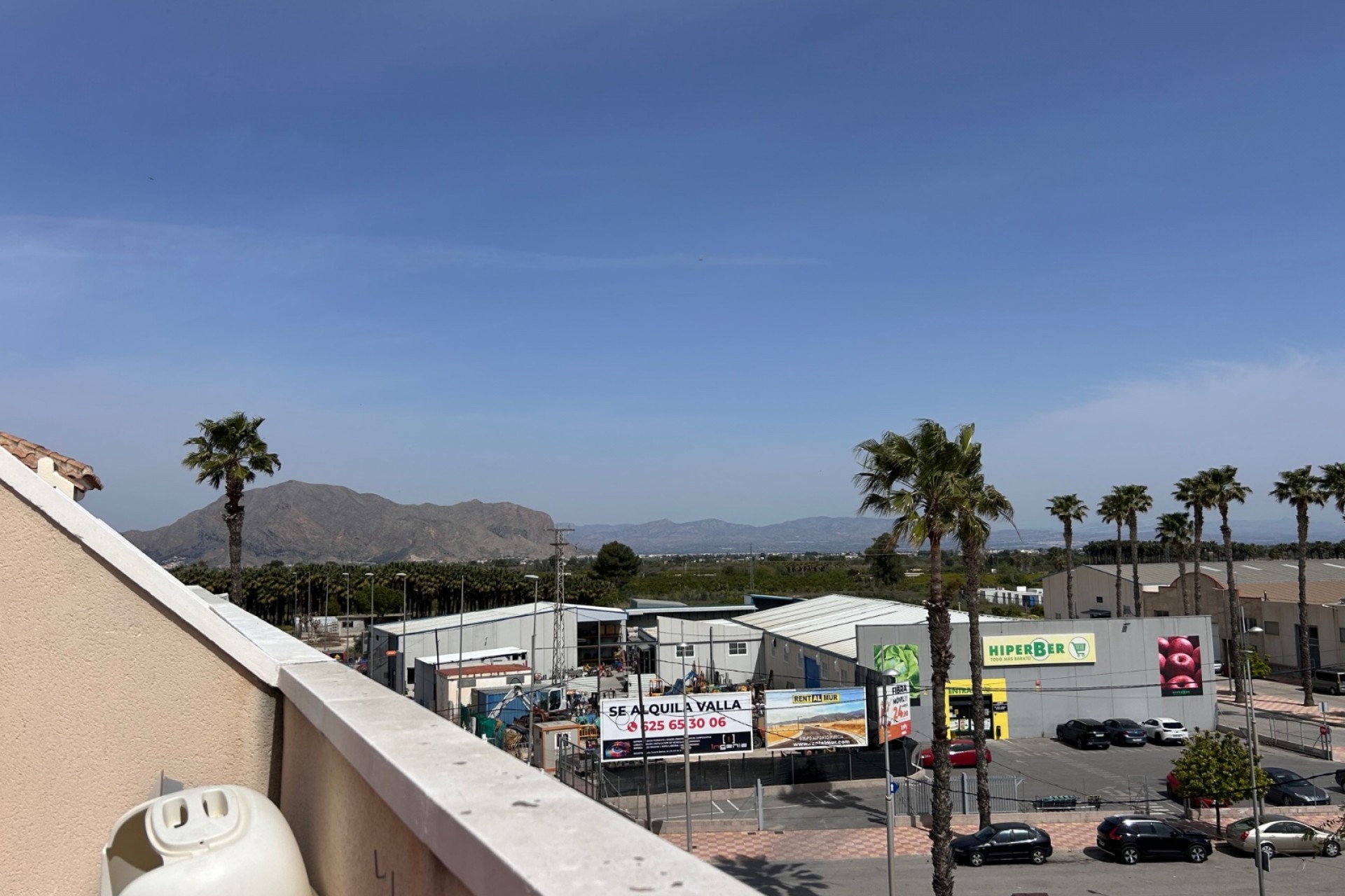 Resale - Apartment -
Jacarilla