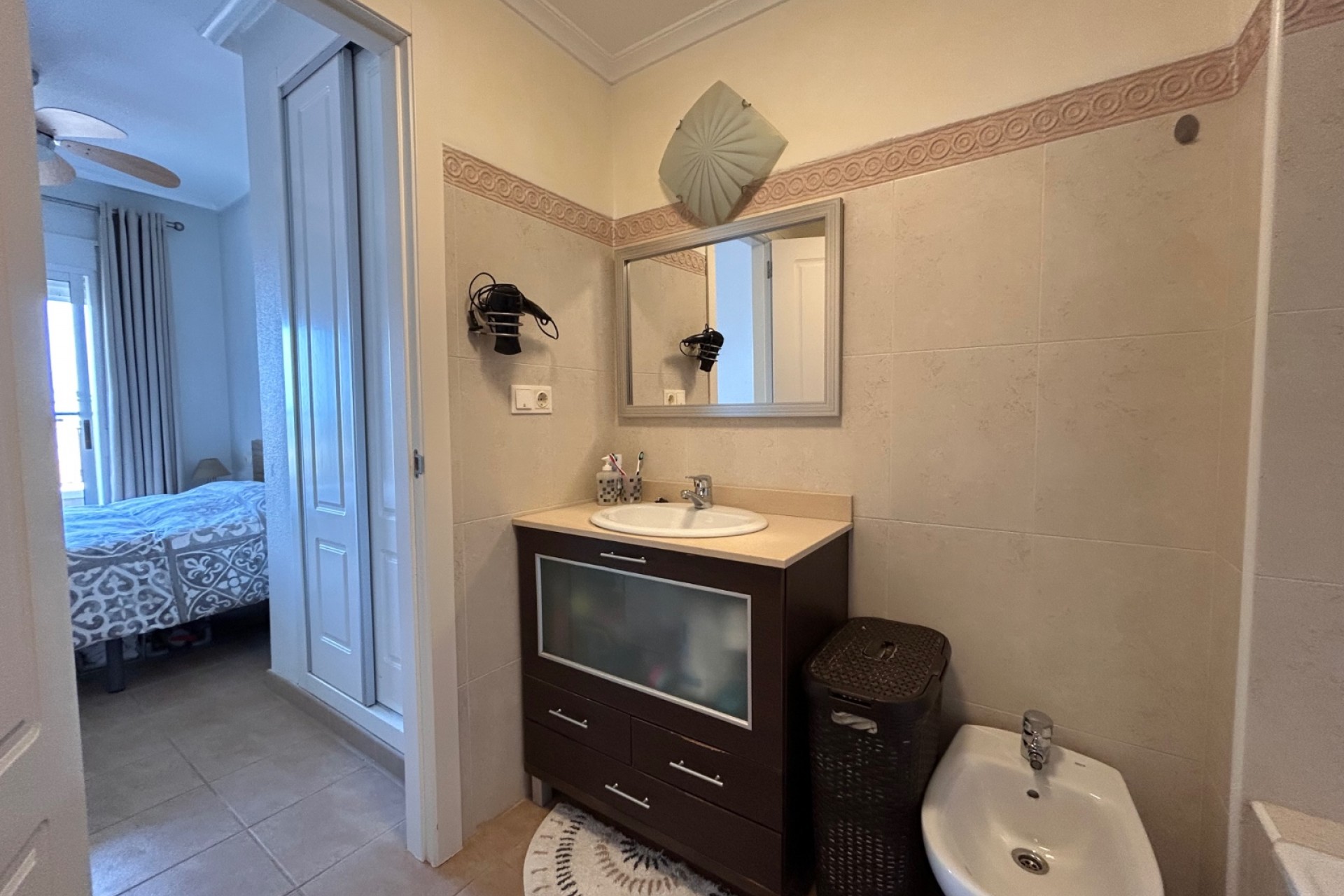 Resale - Apartment -
Jacarilla