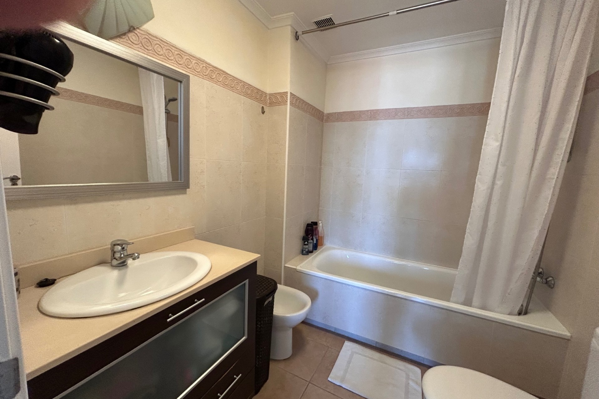 Resale - Apartment -
Jacarilla