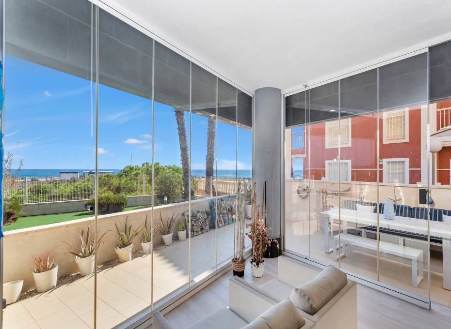 Resale - Apartment -
La Mata