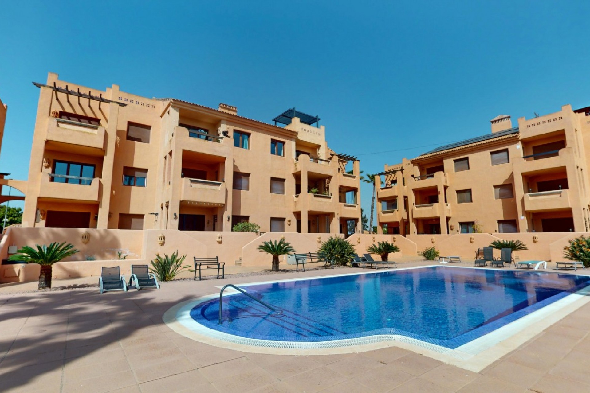 Resale - Apartment -
La Serena Golf