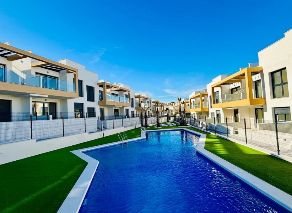 Resale - Apartment -
Las Filipinas