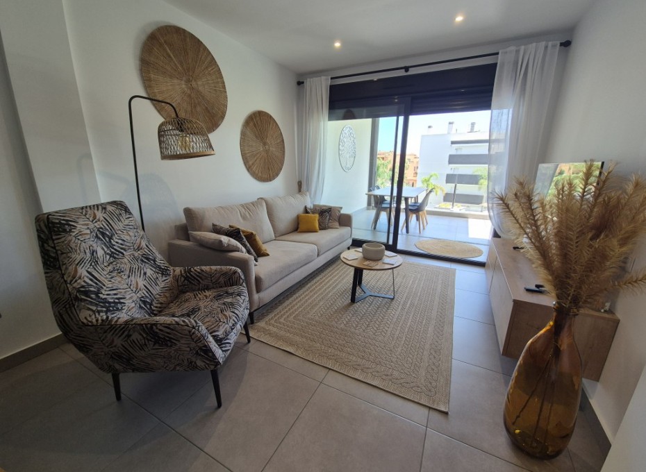 Resale - Apartment -
Las Filipinas