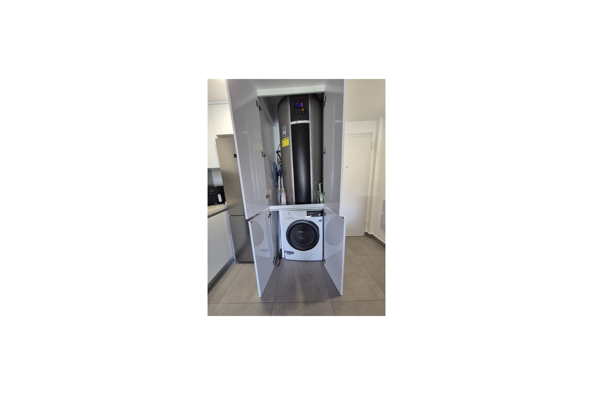 Resale - Apartment -
Las Filipinas