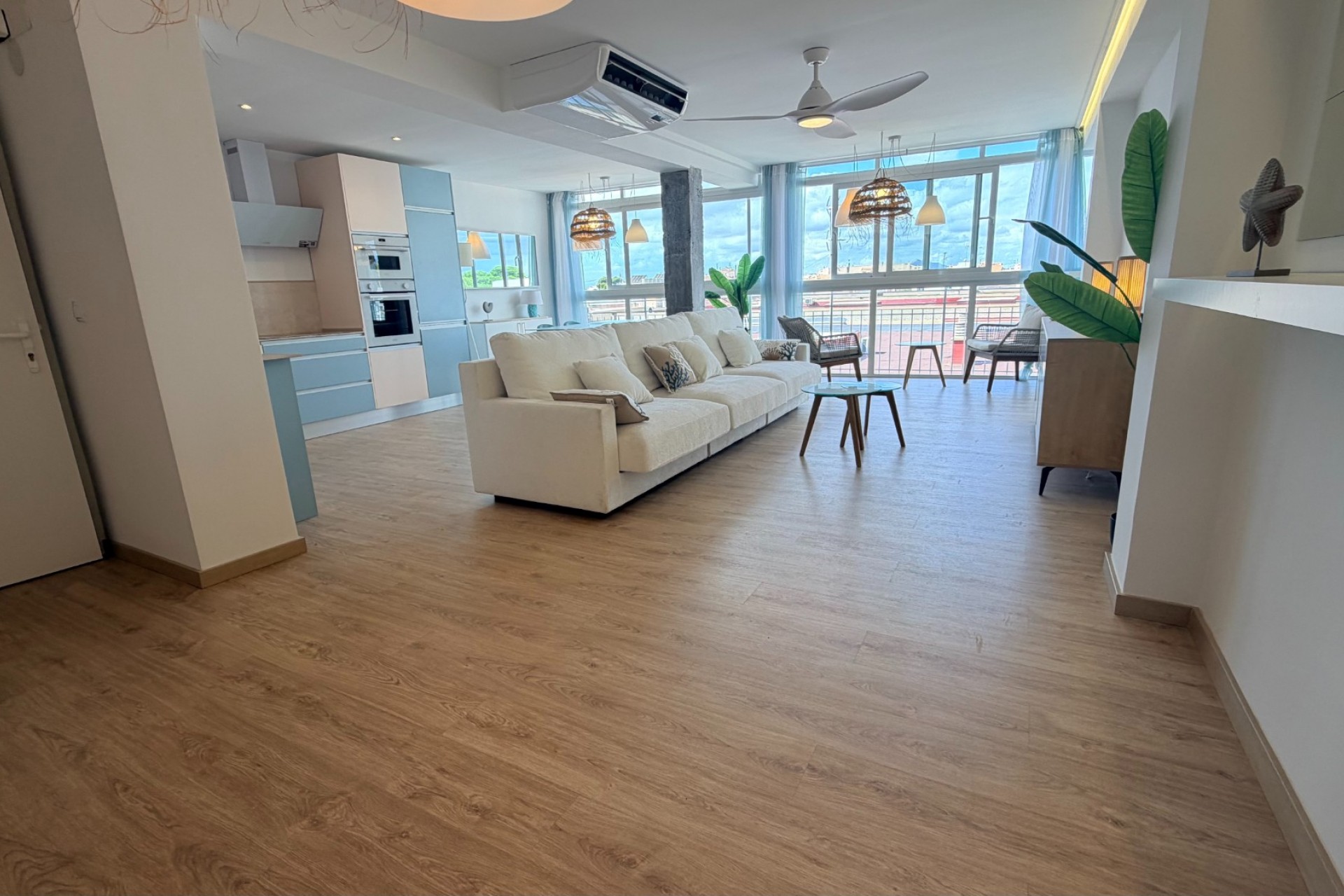 Resale - Apartment -
Lo Pagan