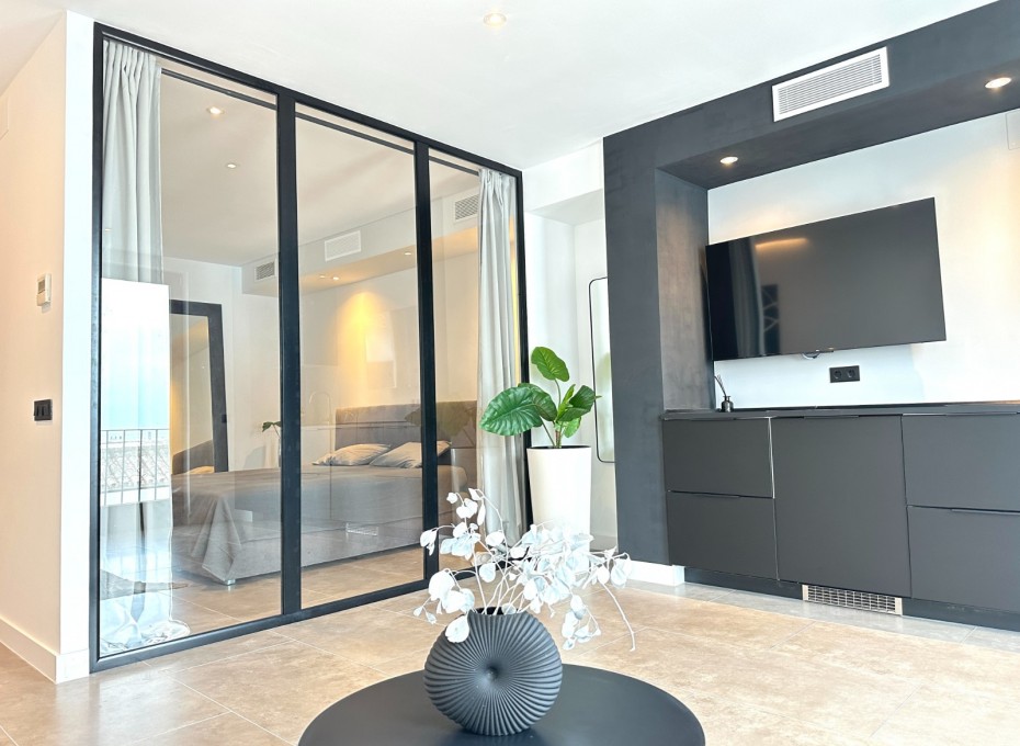 Resale - Apartment -
Marbella - Puerto Banús