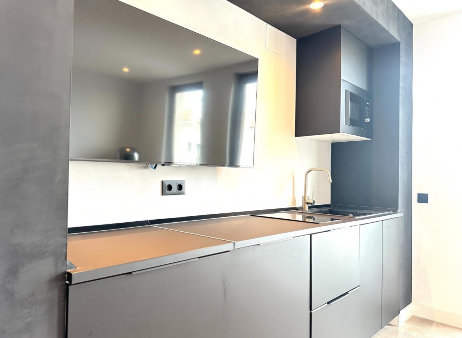 Resale - Apartment -
Marbella - Puerto Banús