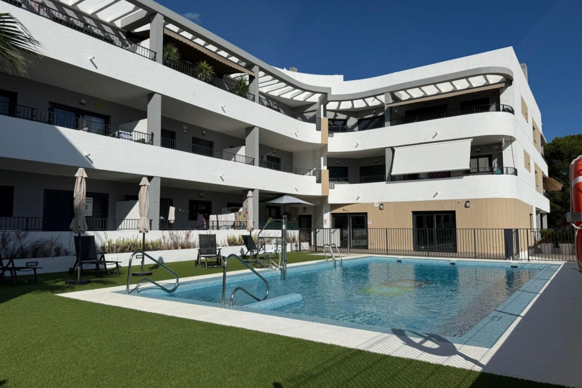 Resale - Apartment -
Mil Palmeras