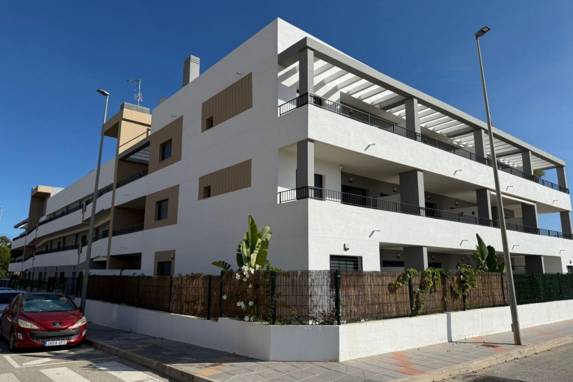 Resale - Apartment -
Mil Palmeras