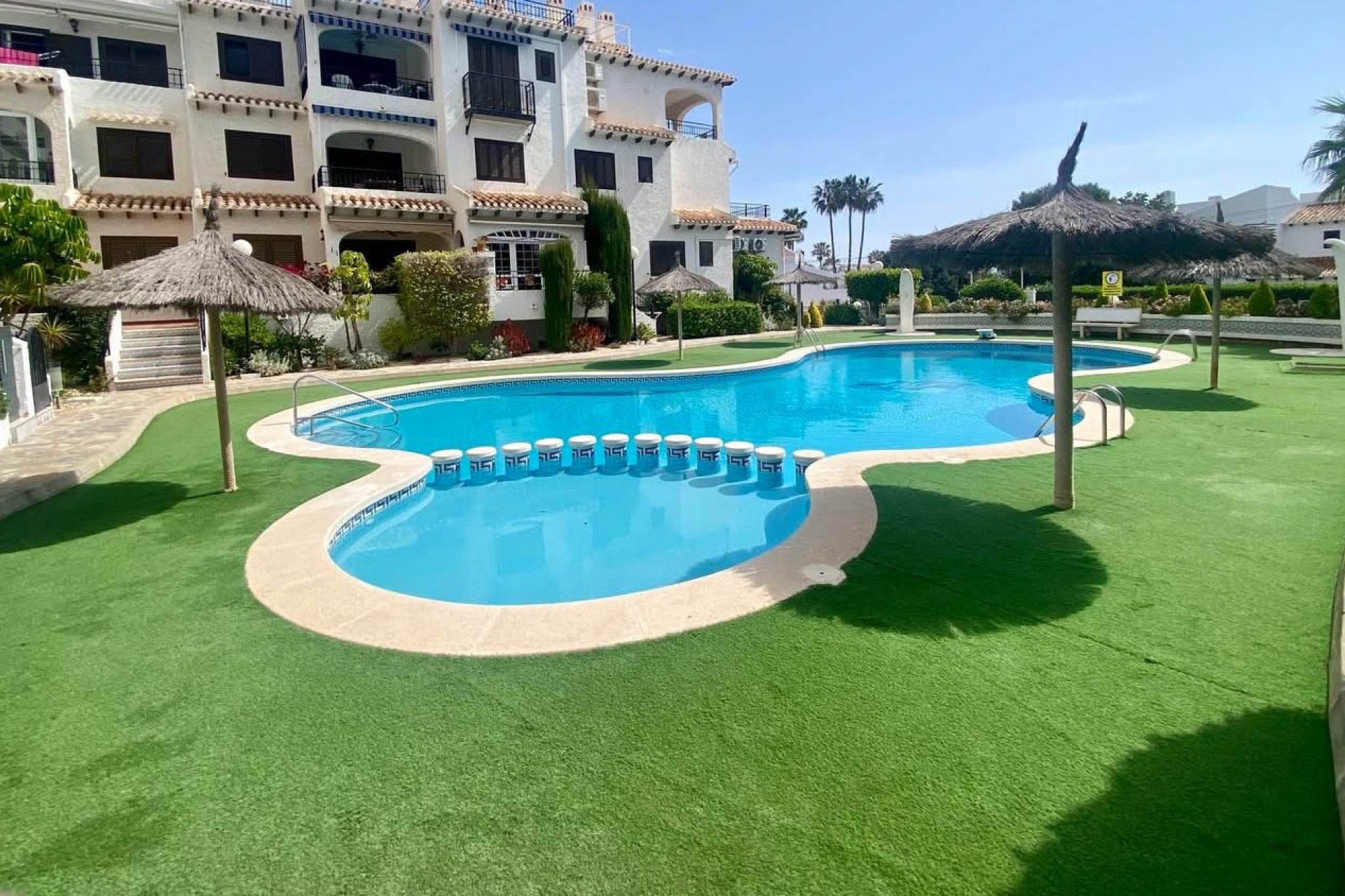 Resale - Apartment -
Orihuela Costa - Cabo Roig