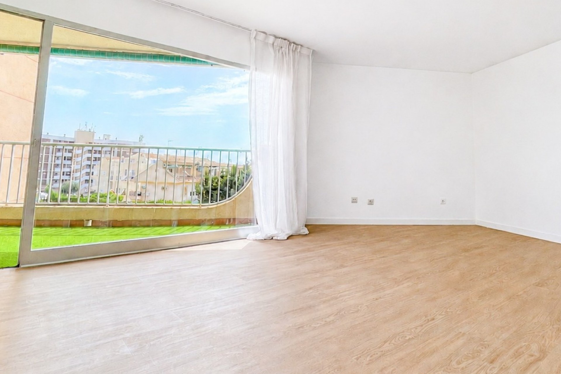 Resale - Apartment -
Orihuela Costa - Cabo Roig