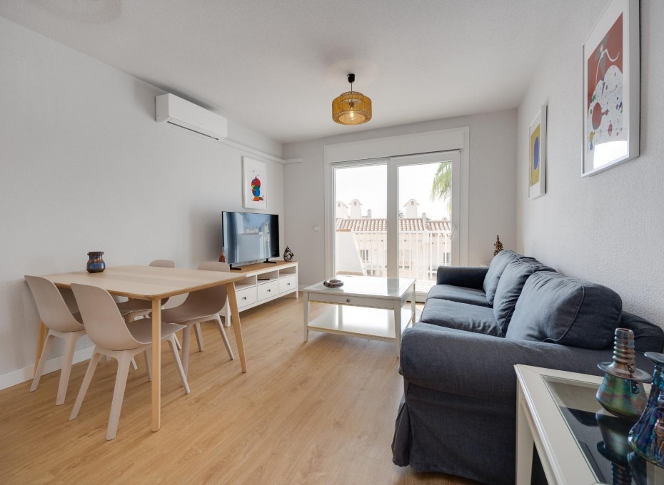 Resale - Apartment -
Orihuela Costa - Campoamor