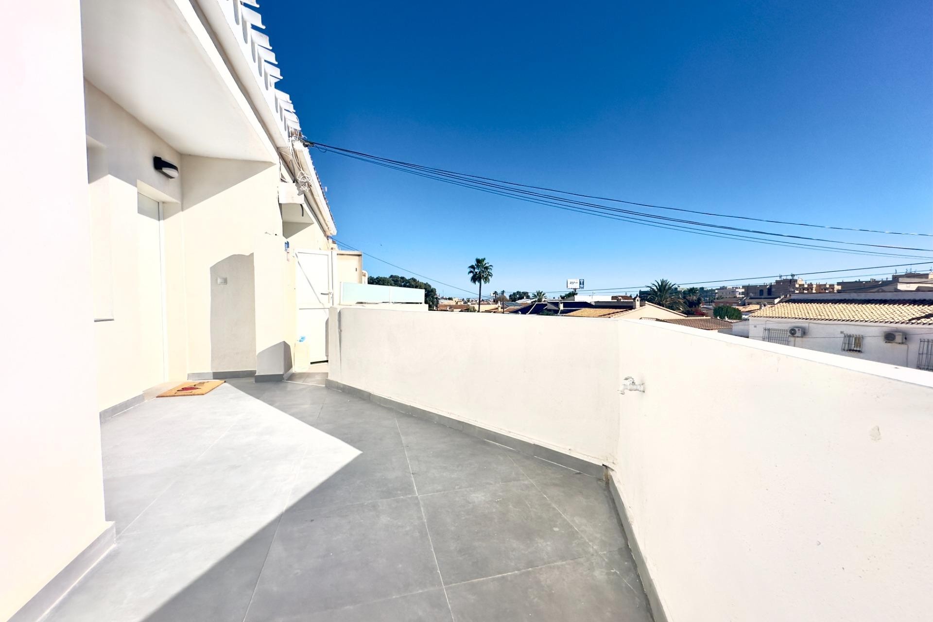 Resale - Apartment -
Orihuela Costa - La Regia