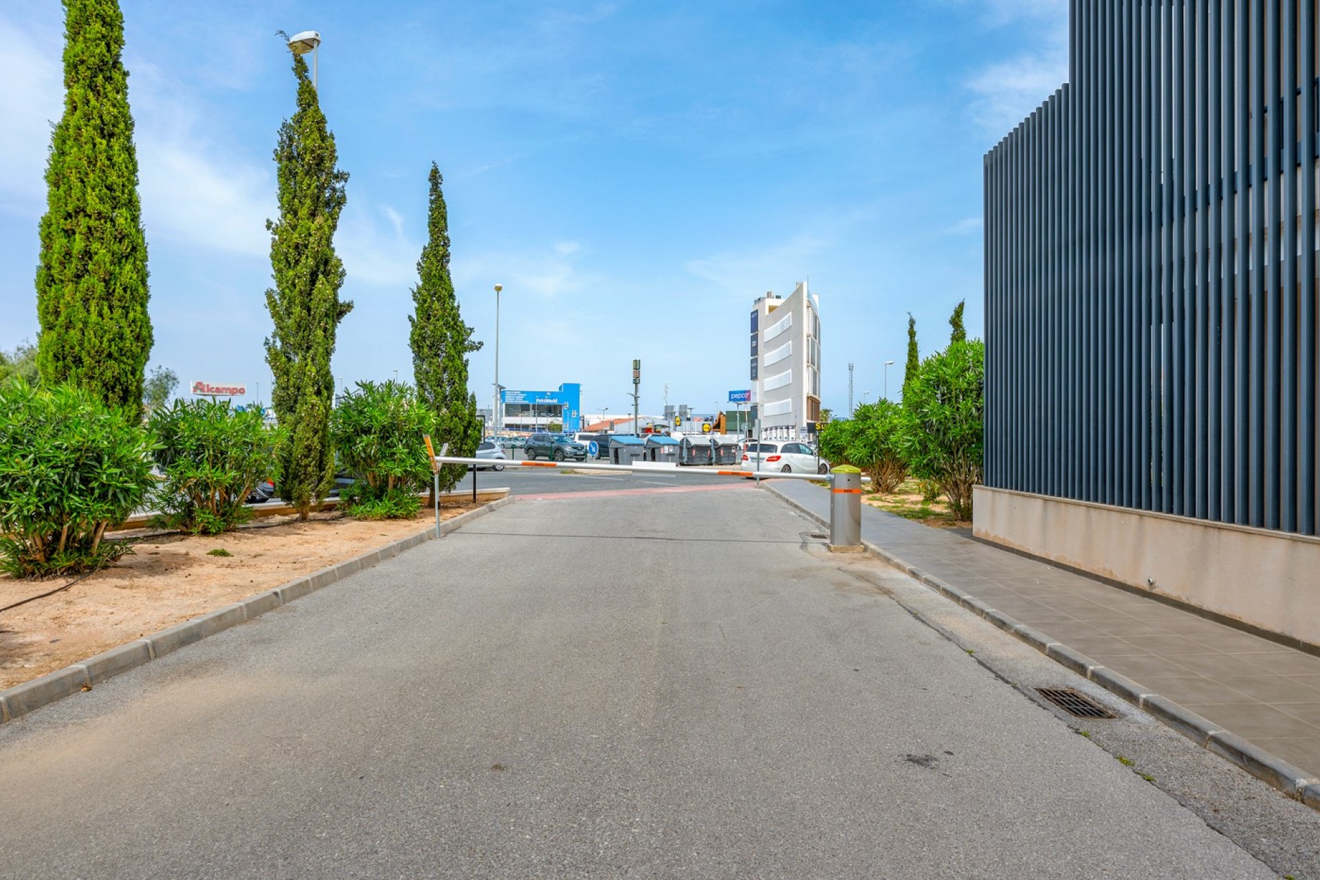 Resale - Apartment -
Orihuela Costa - La Zenia