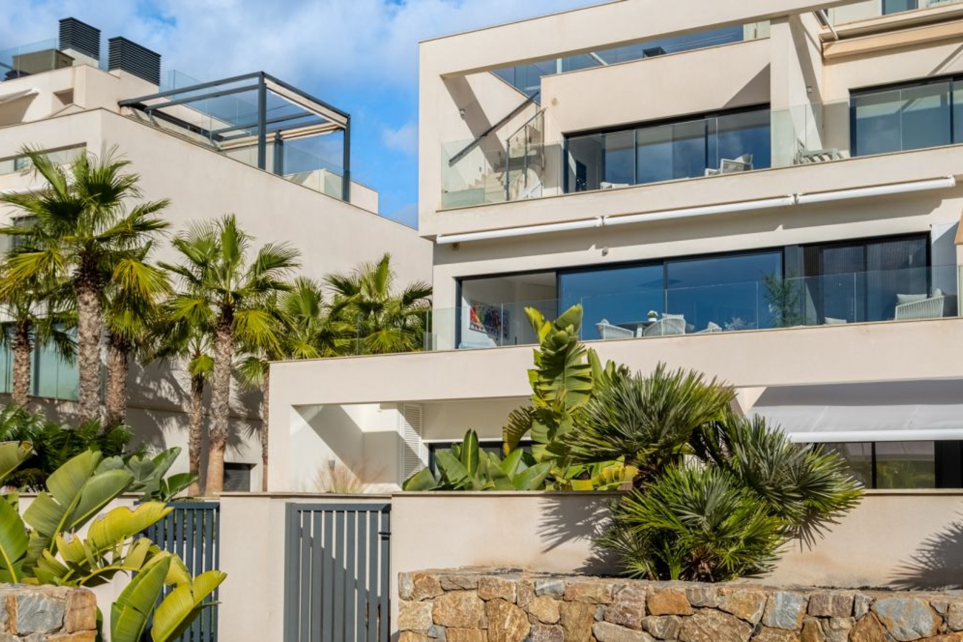 Resale - Apartment -
Orihuela Costa - Las Colinas golf