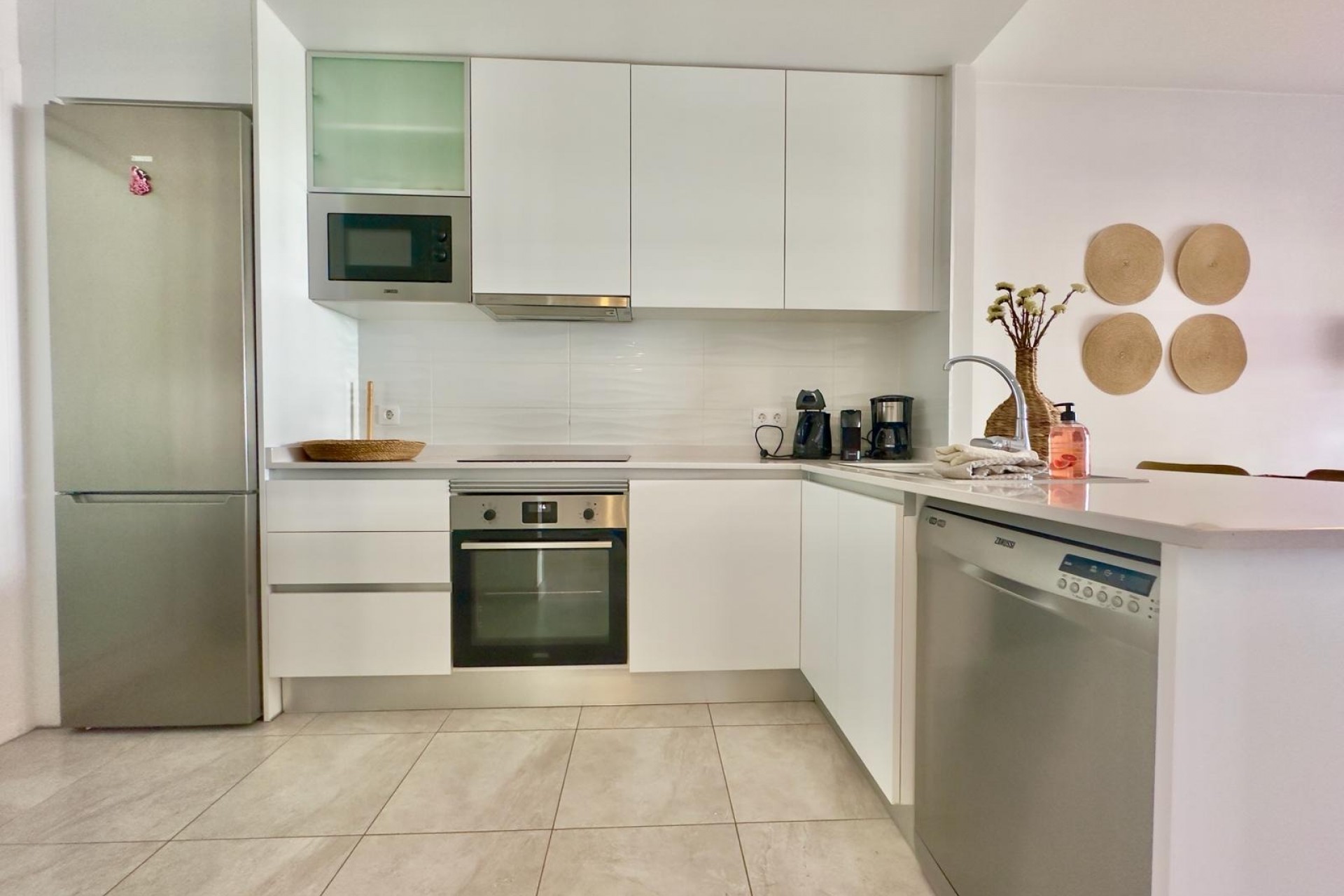 Resale - Apartment -
Orihuela Costa - Las Filipinas