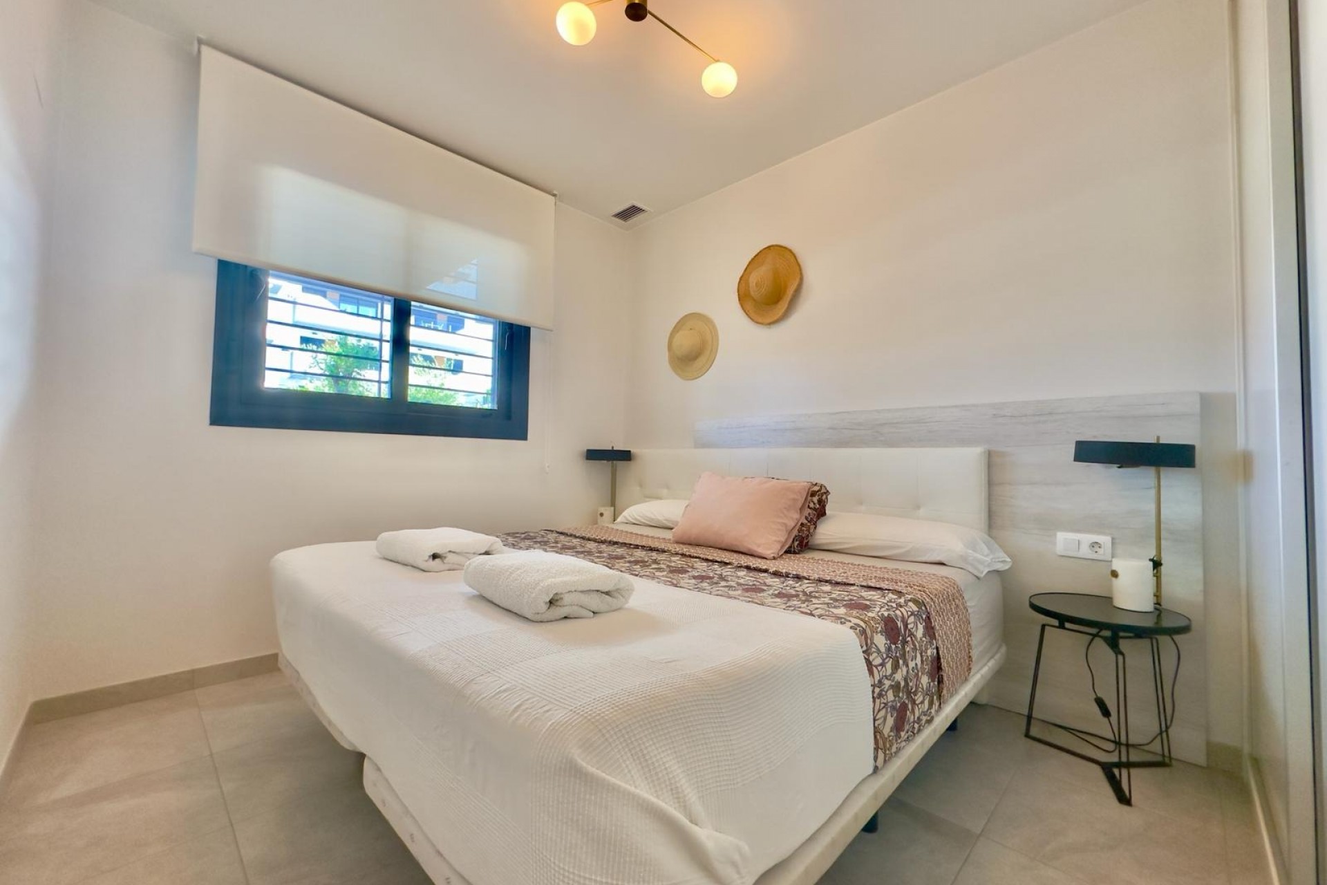 Resale - Apartment -
Orihuela Costa - Las Filipinas