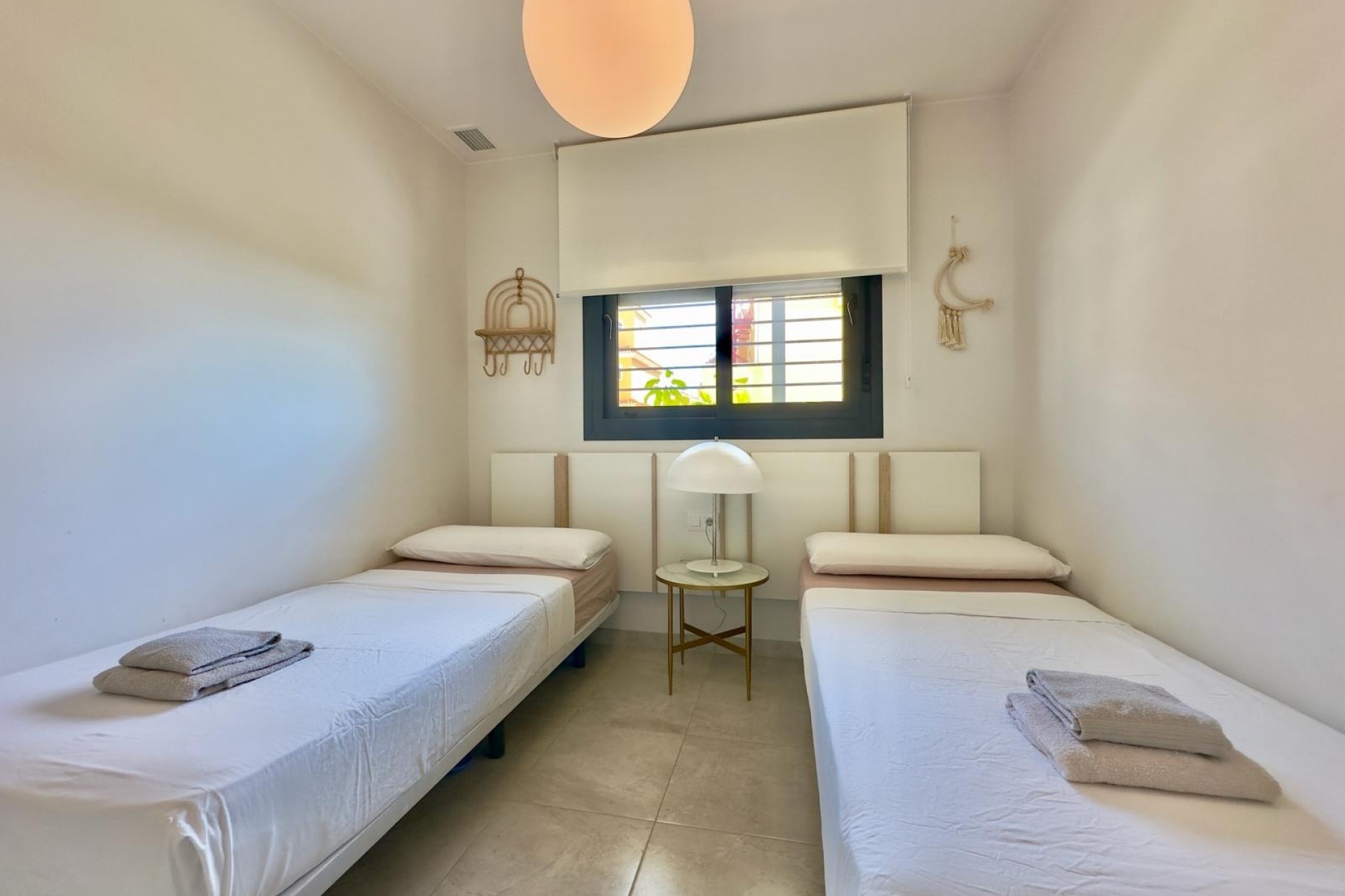 Resale - Apartment -
Orihuela Costa - Las Filipinas