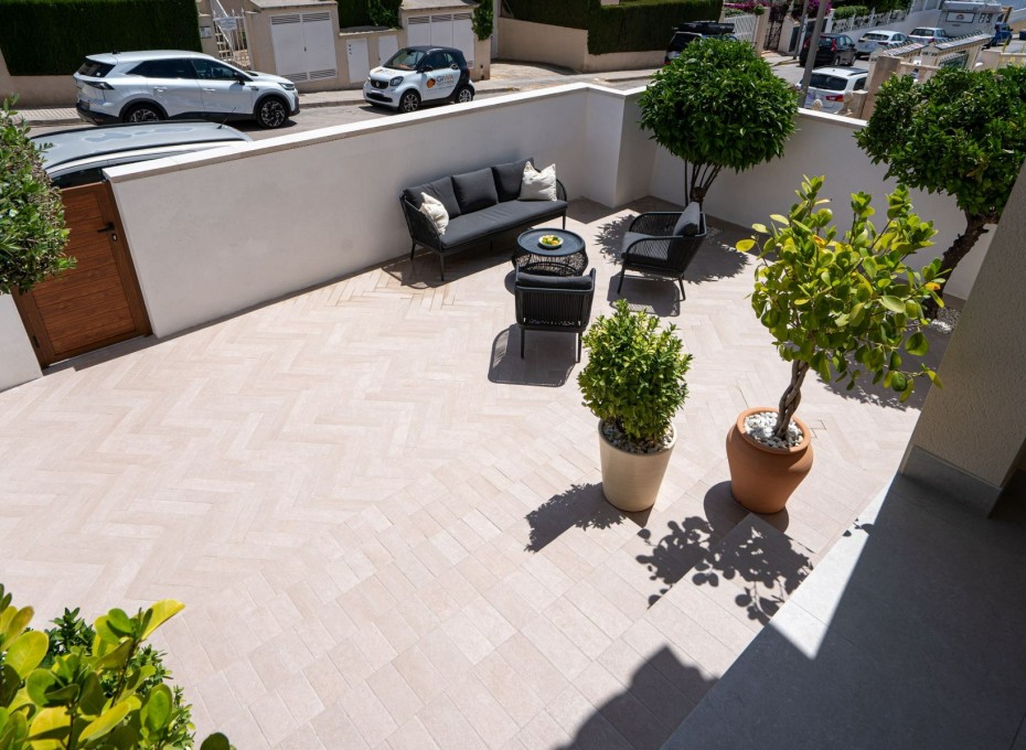 Resale - Apartment -
Orihuela Costa - Los Altos