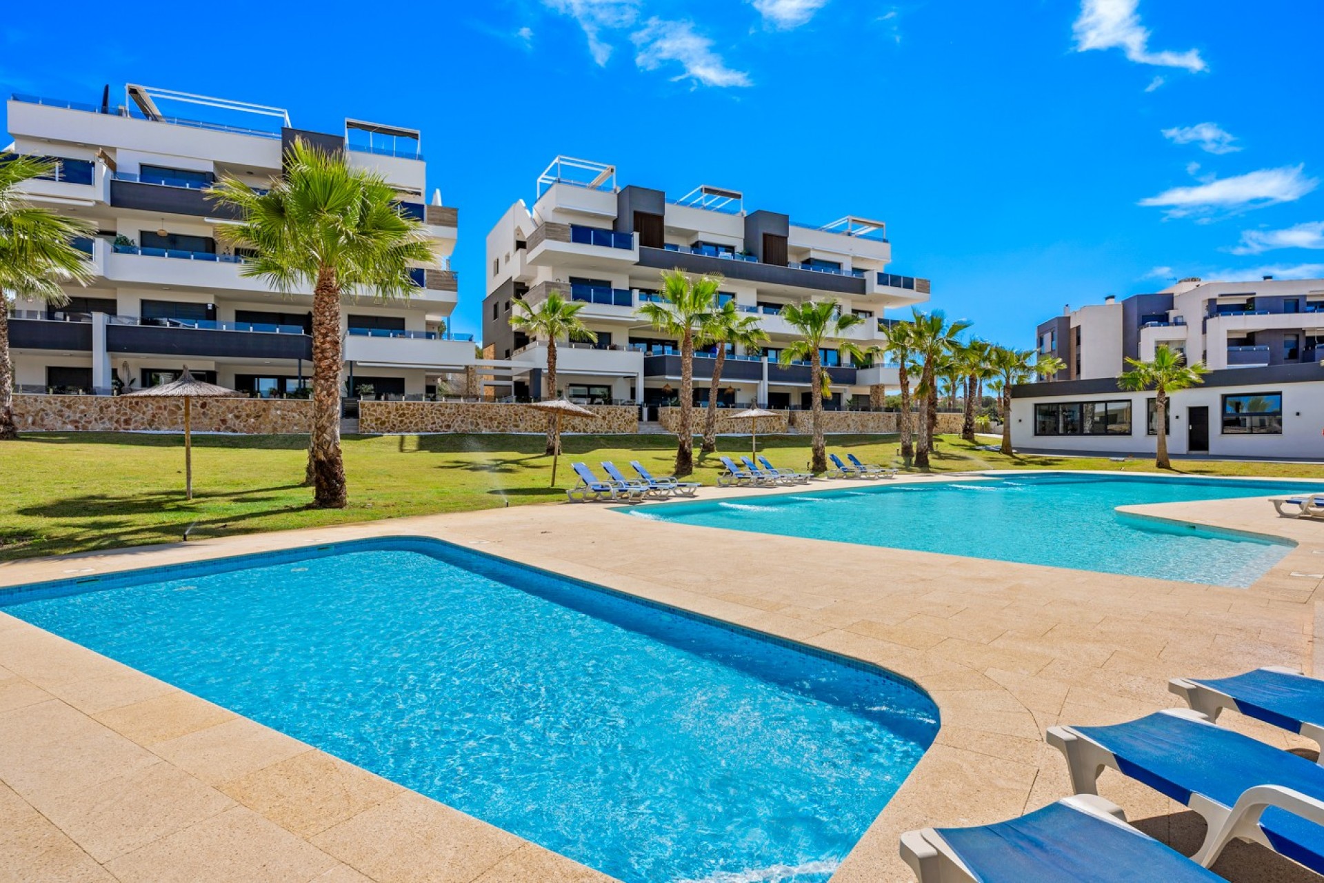 Resale - Apartment -
Orihuela Costa - Los Altos
