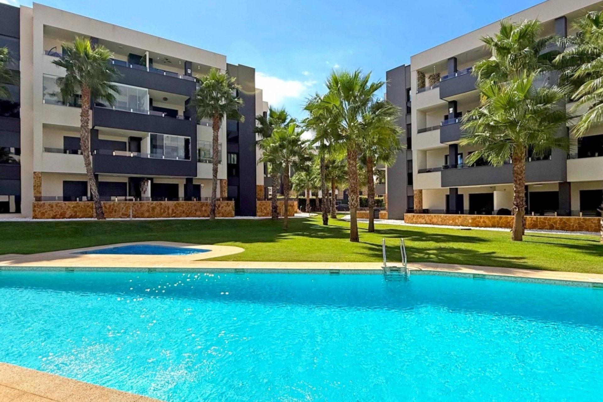 Resale - Apartment -
Orihuela Costa - Los Altos