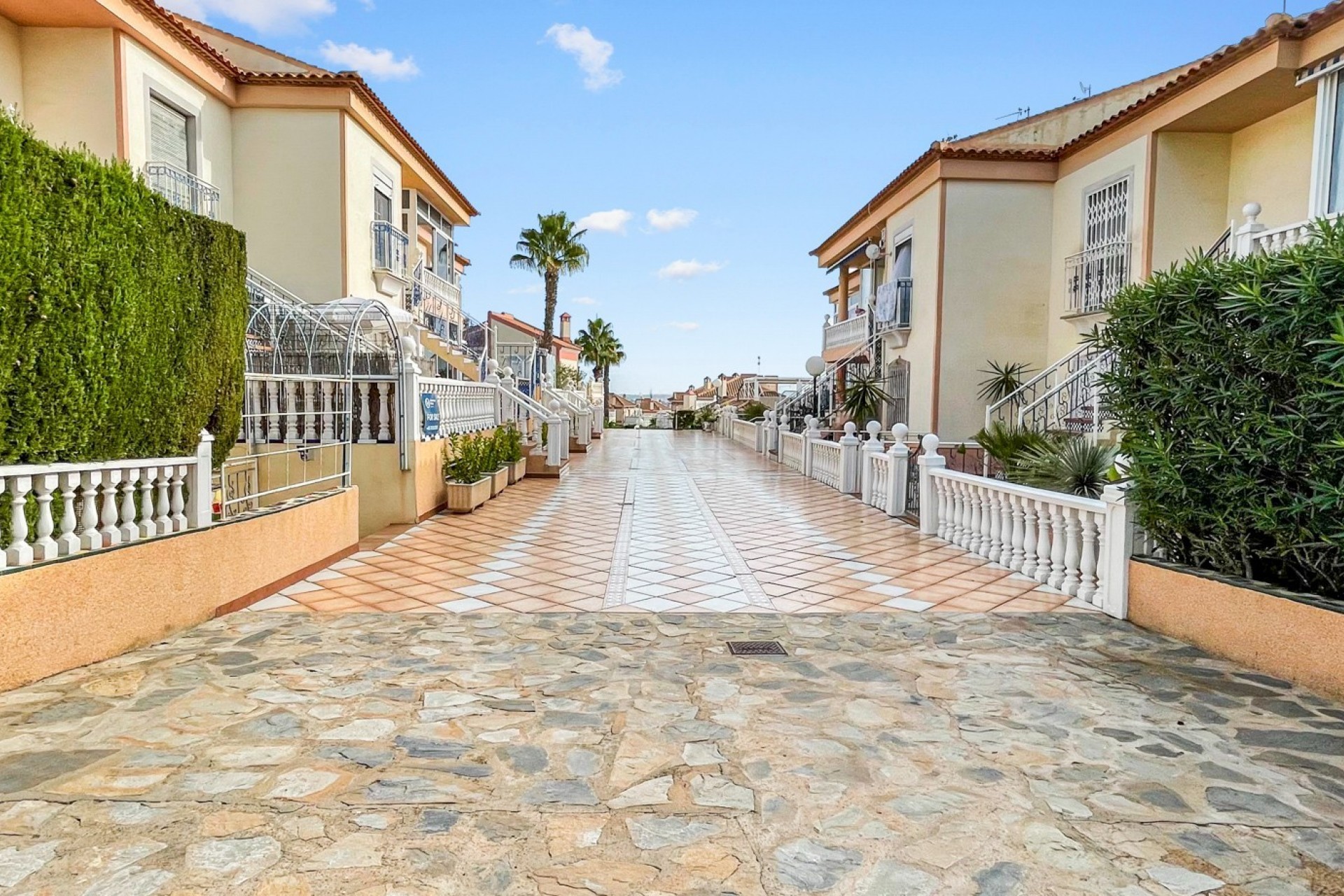 Resale - Apartment -
Orihuela Costa - Los Altos *