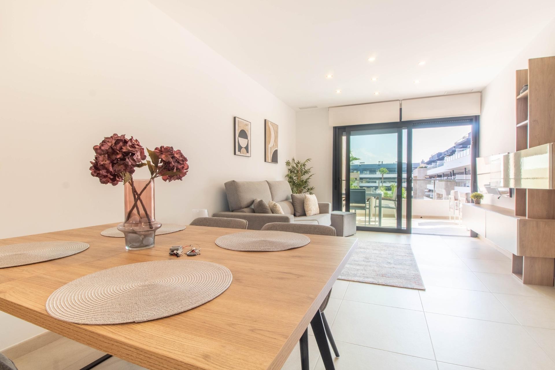 Resale - Apartment -
Orihuela Costa - Playa Flamenca