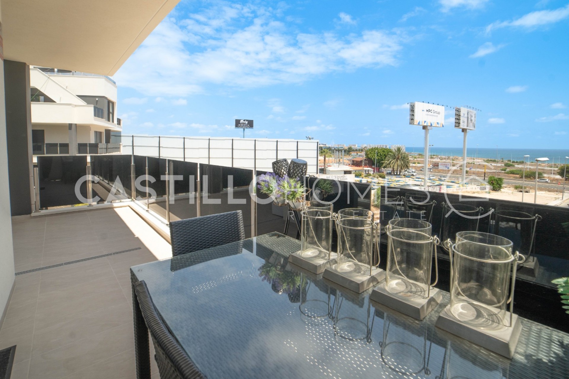 Resale - Apartment -
Orihuela Costa - Playa Flamenca