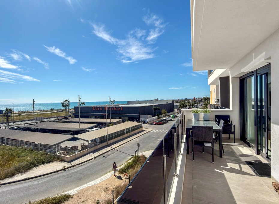 Resale - Apartment -
Orihuela Costa - Playa Flamenca