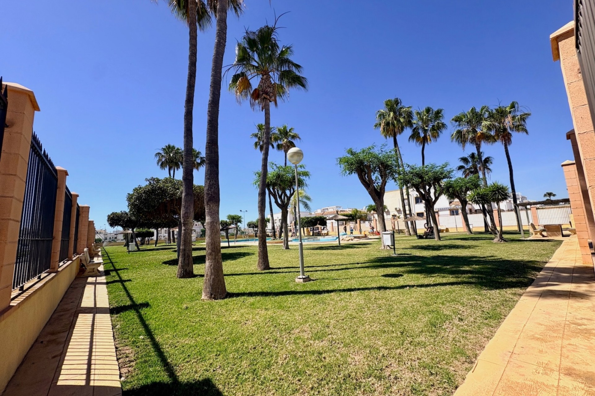 Resale - Apartment -
Orihuela Costa - Playa Flamenca