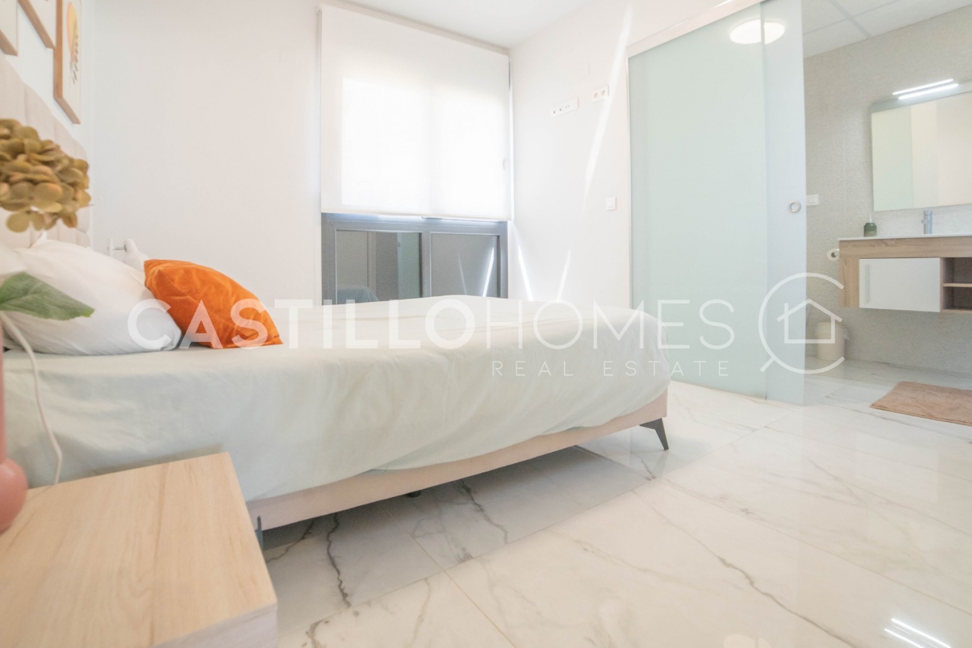 Resale - Apartment -
Orihuela Costa - Playa Flamenca