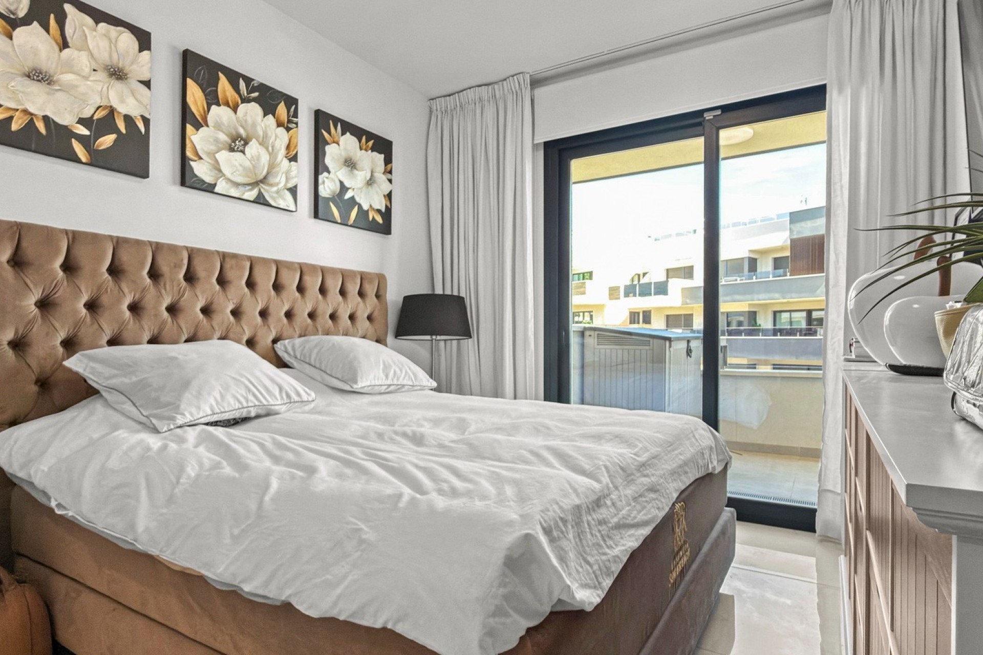 Resale - Apartment -
Orihuela Costa - Playa Flamenca