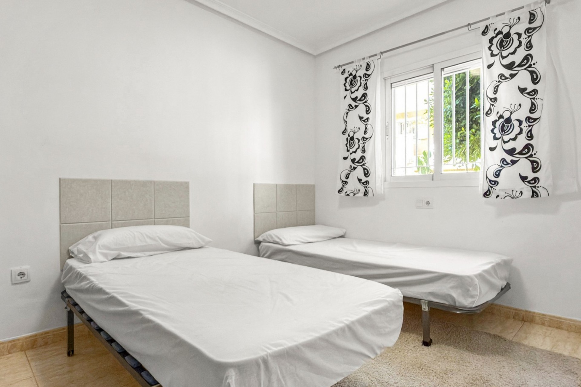 Resale - Apartment -
Orihuela Costa - Playa Flamenca