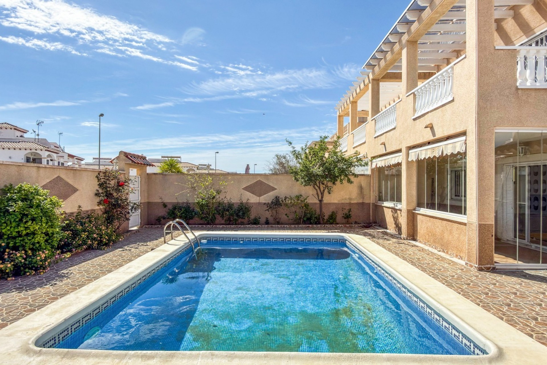 Resale - Apartment -
Orihuela Costa - Playa Flamenca