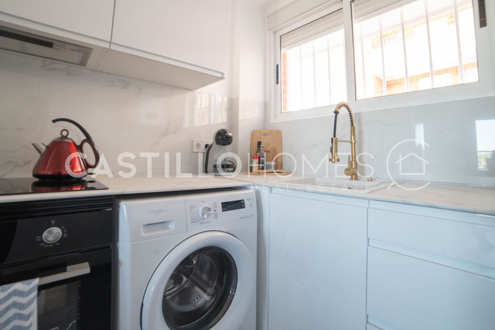 Resale - Apartment -
Orihuela Costa - Punta Prima