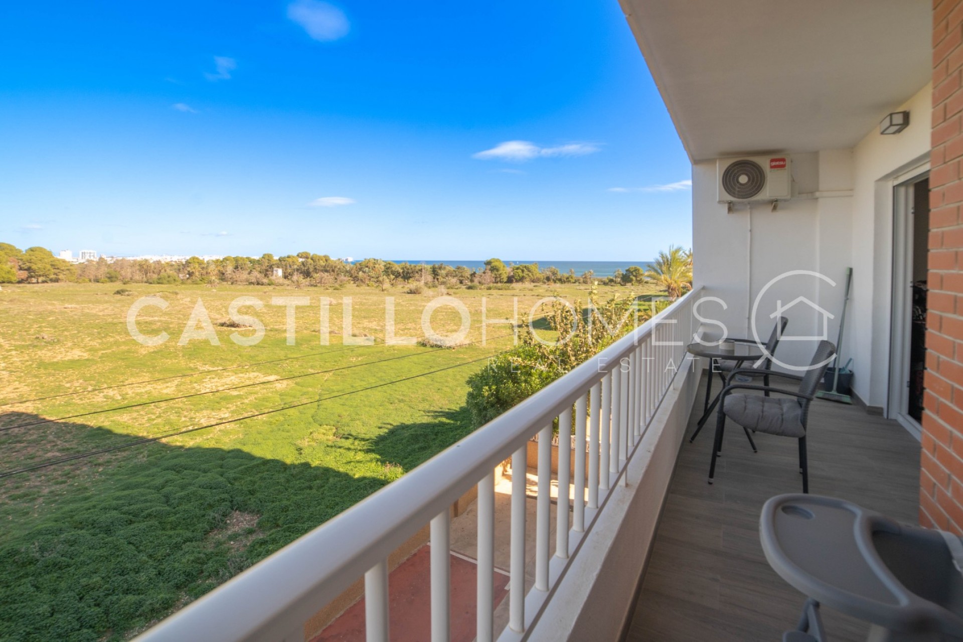 Resale - Apartment -
Orihuela Costa - Punta Prima